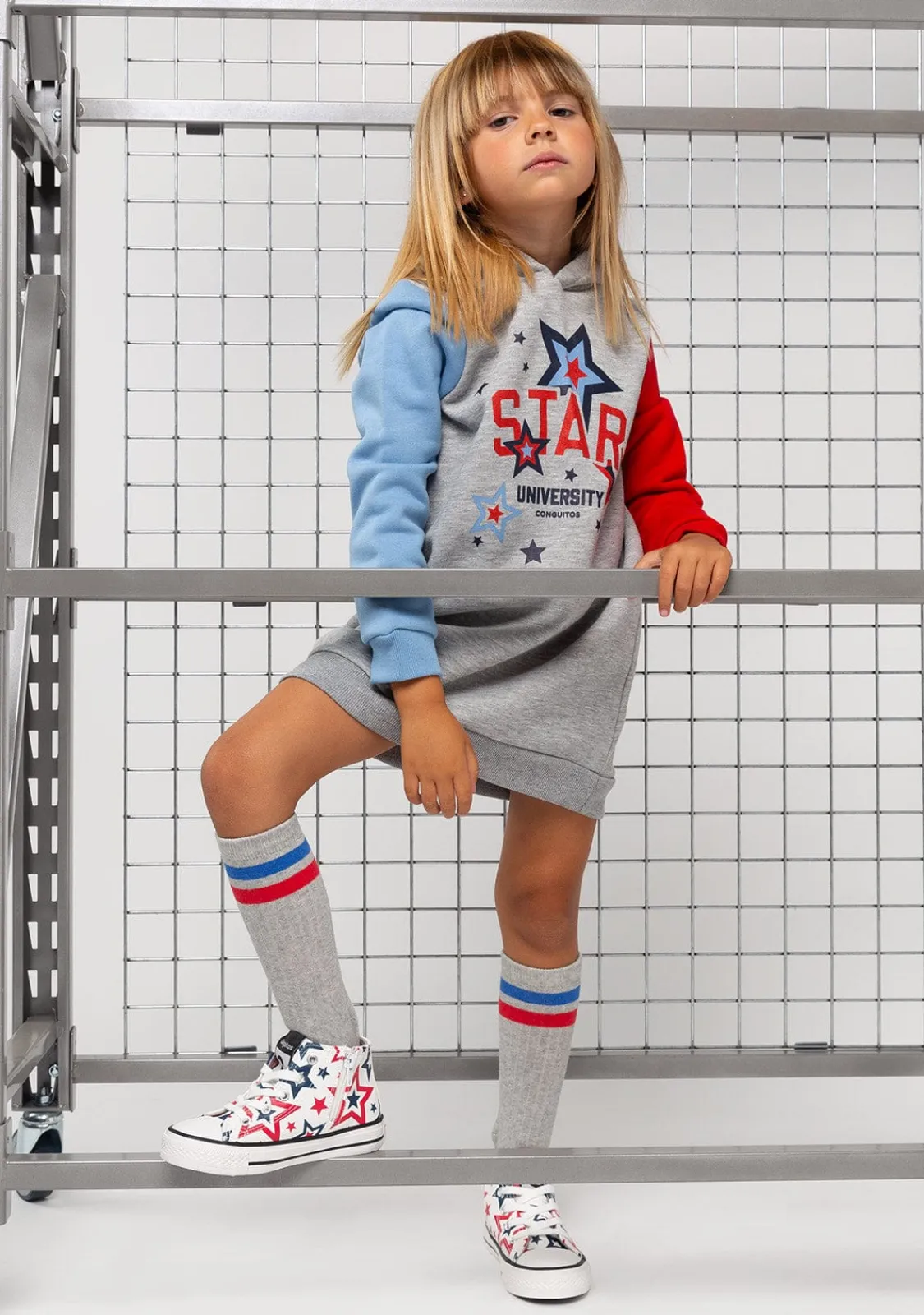 vestido_de_nia_color_bloc_6.webp Conguitos Vestido De Niña Color Block Capucha Gris^ Vestidos Sudadera | Vestidos